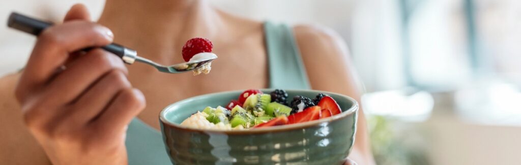 Consulenza nutrizionale - ciotola con frutta